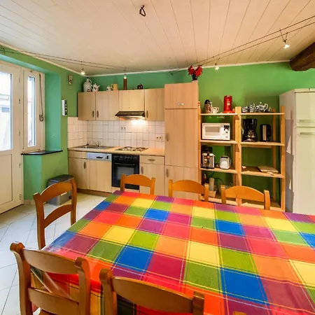 Dom wakacyjny Forestside Escape For 15 Guests, Cleaning Included