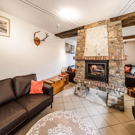 Forestside Escape For 15 Guests, Cleaning Included Awenne
