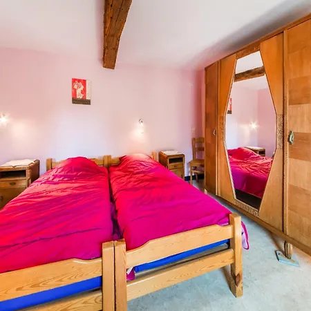 Forestside Escape For 15 Guests, Cleaning Included Dom wakacyjny