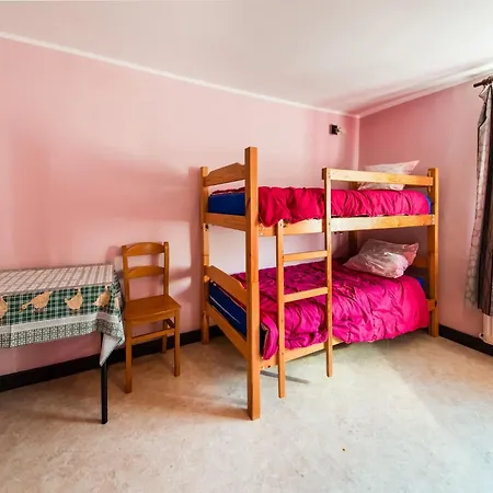 Forestside Escape For 15 Guests, Cleaning Included *